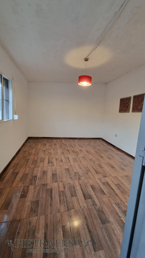Casa ID.113 - Casa en venta 3 dormitorios, 1 baño, azotea- Asilo - Unión 