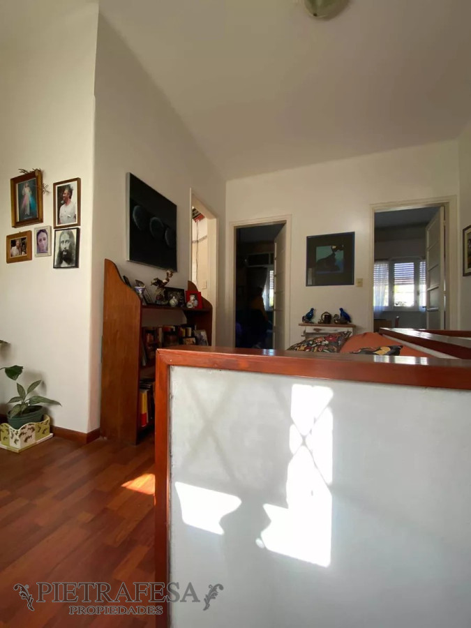 Casa ID.7114 - Casa en venta 4 dormitorios, 2 baños, patio y garaje-Aureliano Rodríguez Larreta-Jacinto Vera