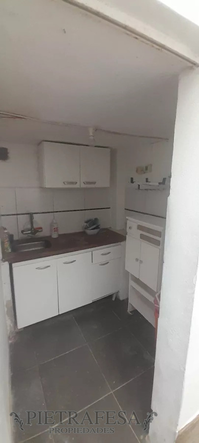 Casa ID.11239 - Casa en venta, 5 dormitorios, 1 baño-Aguada