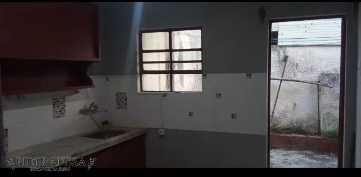 Casa ID.12572 - Casa en venta con renta 1 dormitorio, patio-Prado Norte 