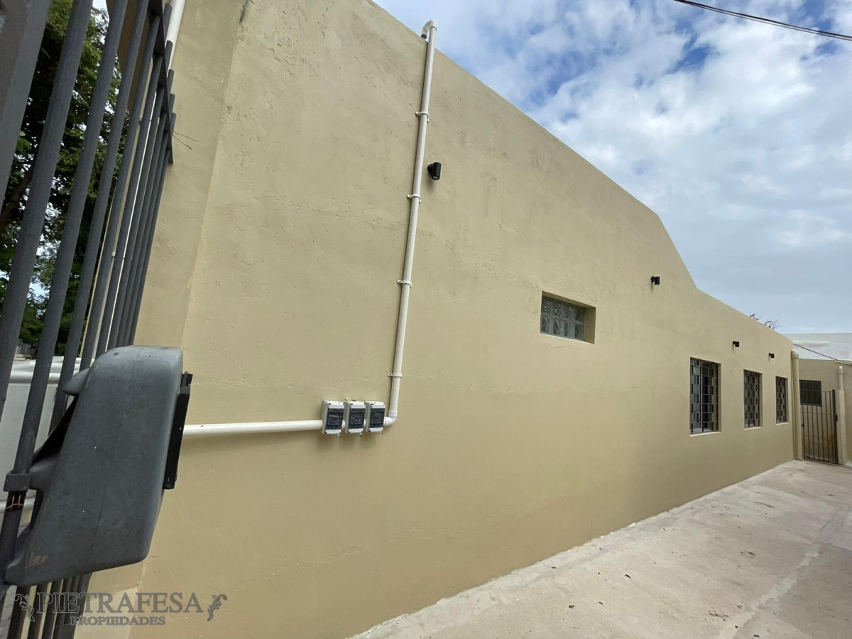 Casa ID.9014 - Casa en venta 2 dormitorios, 1 baño y azotea-Malvin
