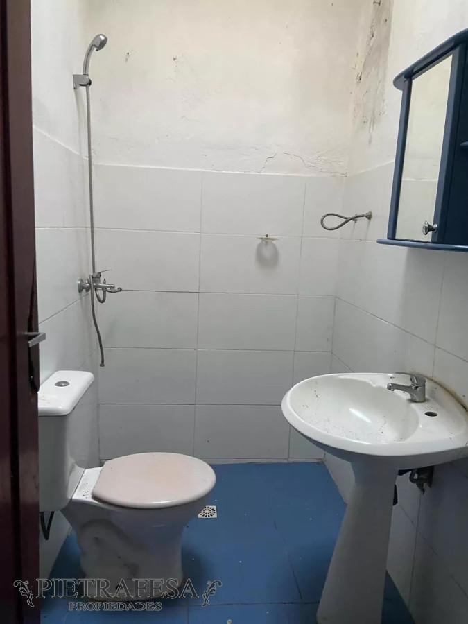Casa ID.12354 - Casa y local a reciclar en venta, 2 dormitorios- La Teja 