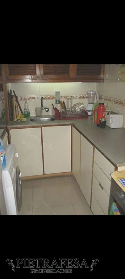 Casa ID.3462 - Casa en venta 6 dormitorios, 3 baños, barbacoa, azotea y Garaje-Cádiz- La Blanqueada