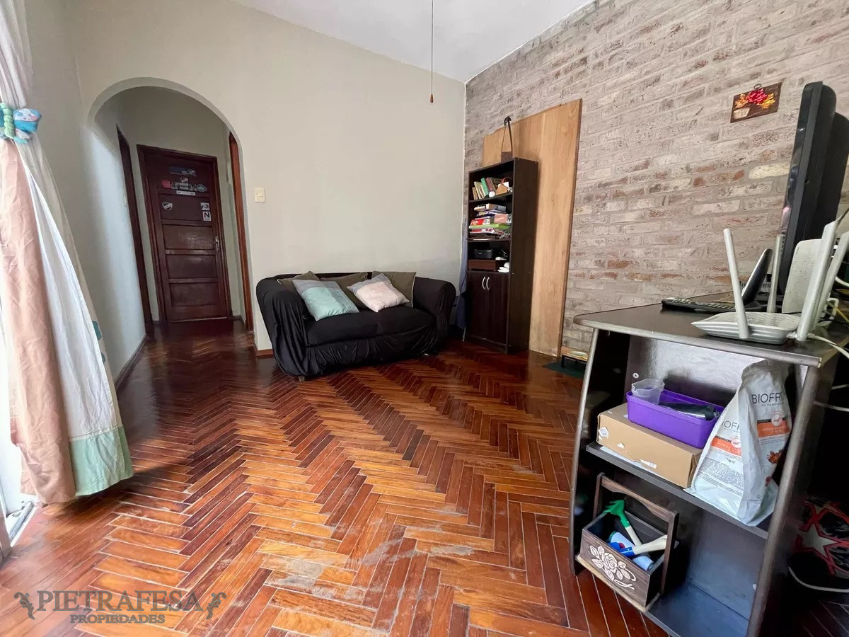 Casa ID.12082 - Casa en venta 4 dormitorios, 2 baños, gje- Buceo