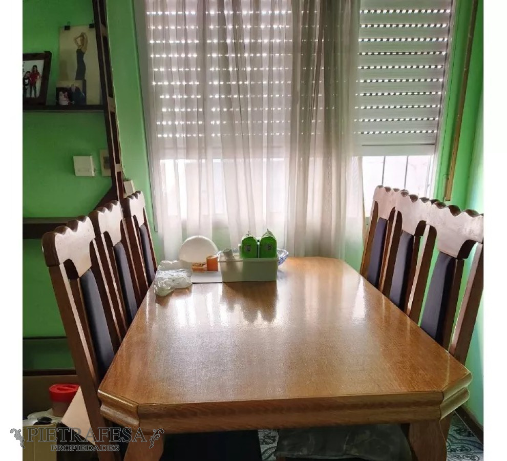 Casa ID.6880 - 2 casas en venta 4 dormitorios, 2 baños, patio, barbacoa y cochera-Termópilas - Brazo Oriental