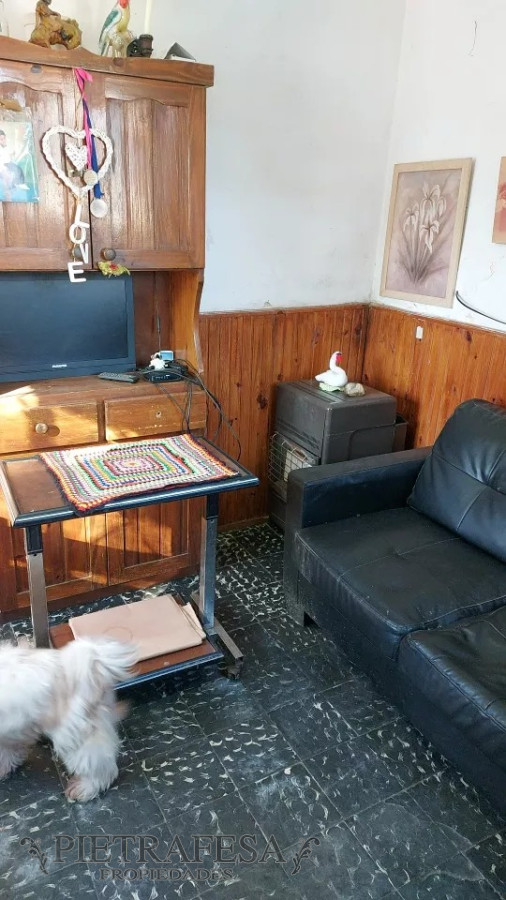 Casa ID.8866 - 2 casas en venta, 4 dormitorios, 2 baños, fondo, gje-Paso de las Duranas