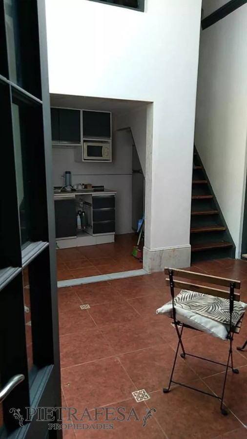 Casa ID.5832 - Casa en venta 3 dormitorios, 1 baño y azotea con parrillero- Miñones- Punta Carretas