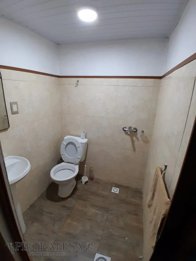 Casa ID.13502 - Casa en venta 3 dormitorios, 3 baños, gje-Colón 