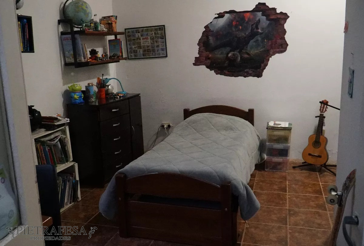 Casa ID.9814 - Casa en venta 6 dormitorios,2 baños, gje, azotea-La Blanqueada
