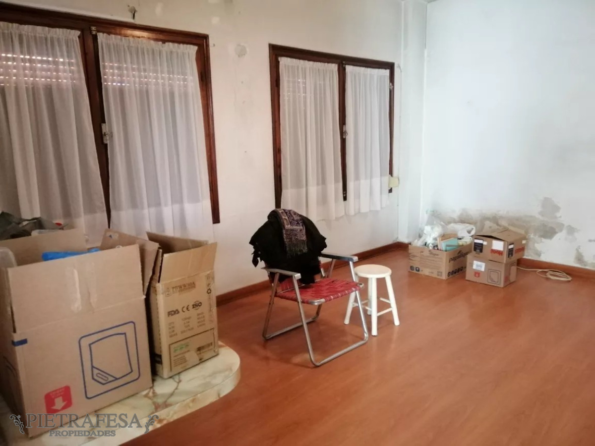 Casa ID.8028 - Casa en venta 2 dormitorios, 2 baños, patio y garaje-Gaboto-Cordón