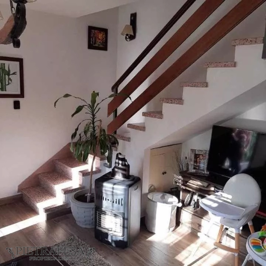 Casa ID.5788 - Casa en venta 2 dormitorios, 1 baño, patio y cochera- Plutarco- Buceo