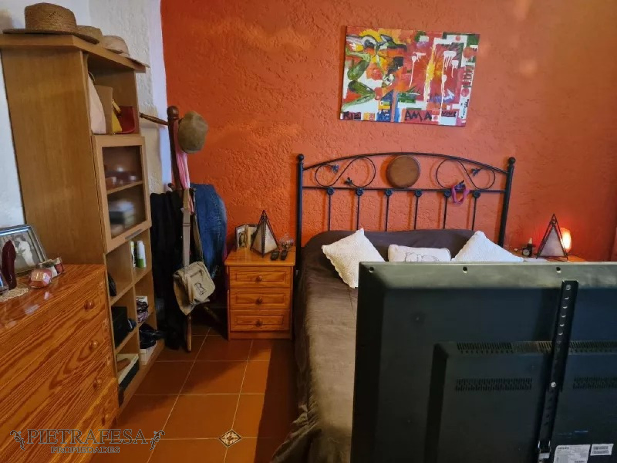 Casa ID.11328 - Casa en venta, 3 dormitorios, 3 baños, patio-Cordón 