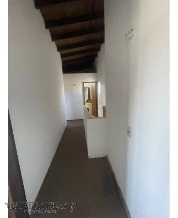 Casa ID.12934 - Casa en venta con renta, 3dormitorios, 2baños, cochera- Solymar