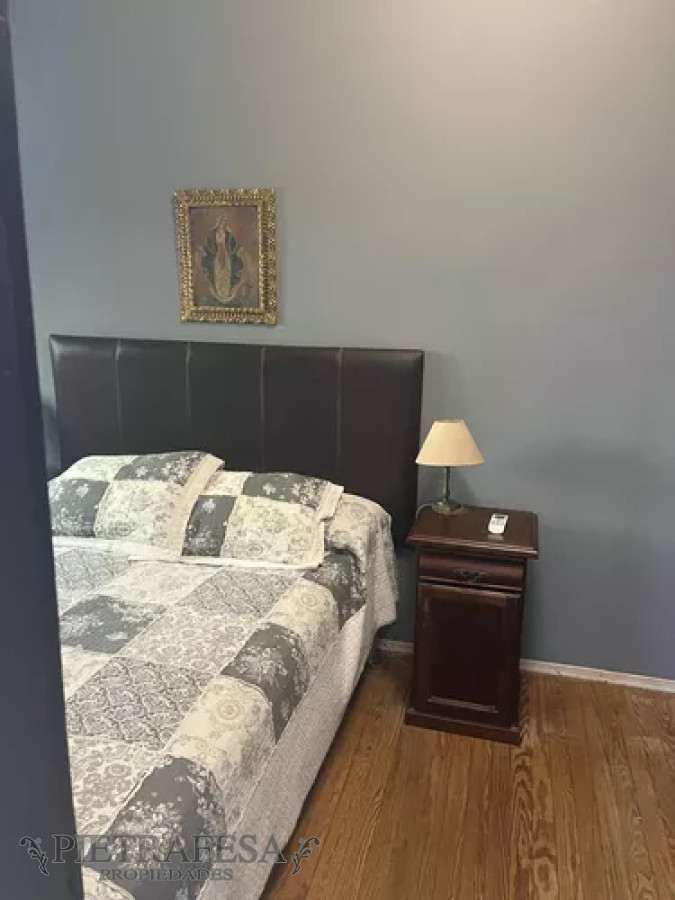 Casa ID.12750 - Casa en venta, 2dormitorios, 1baño, barbacoa. Pocitos.