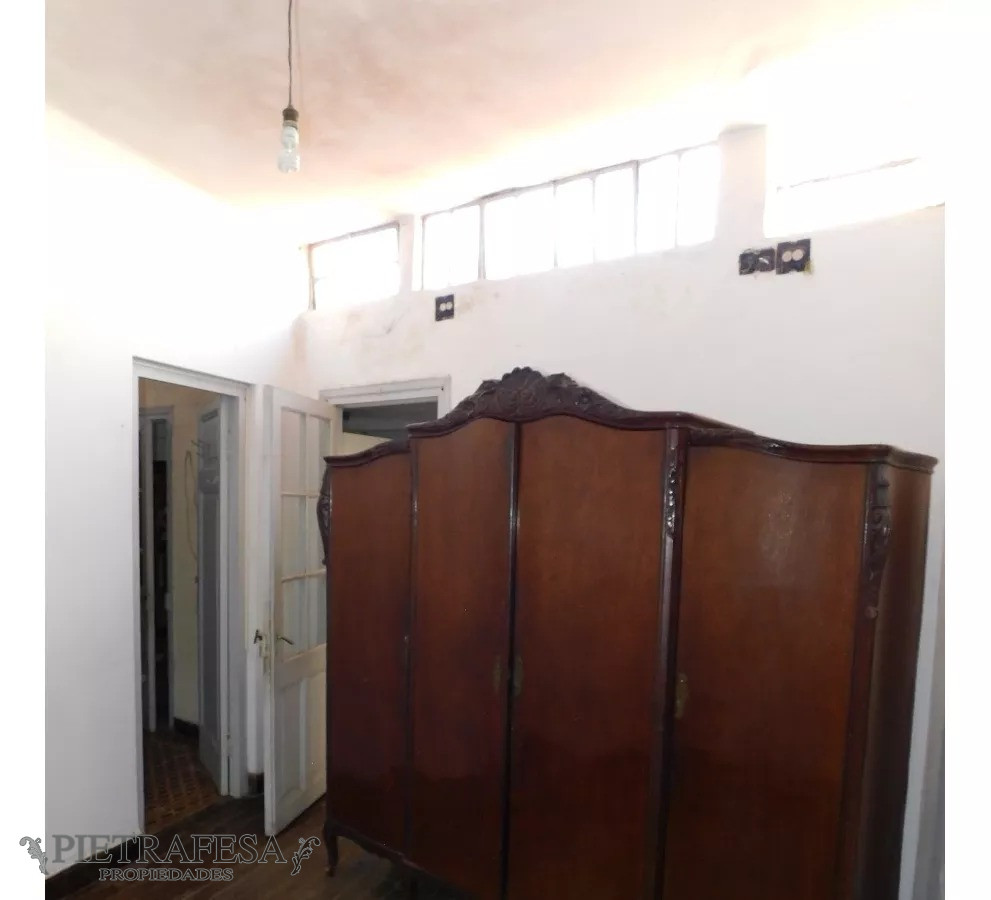 Casa ID.9412 - 3 casas a reciclar en venta, 5 dormitorios, 3 baños-Cordón