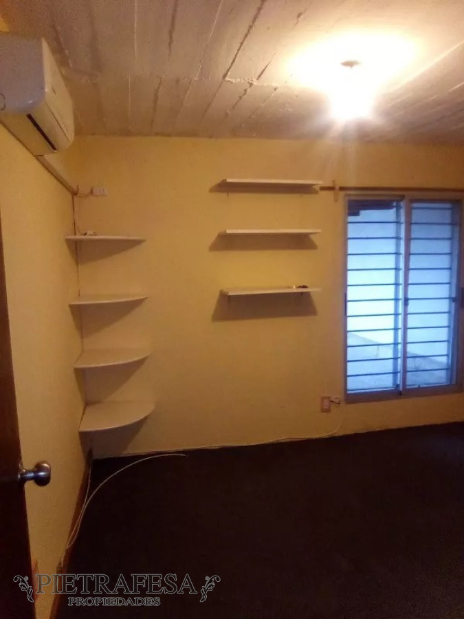 Casa ID.10325 - Casa en venta 3 dormitorios,1 baño, cochera-Malvin