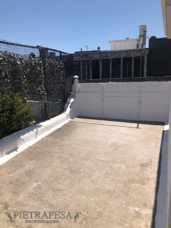 Casa ID.113 - Casa en venta 3 dormitorios, 1 baño, azotea- Asilo - Unión 