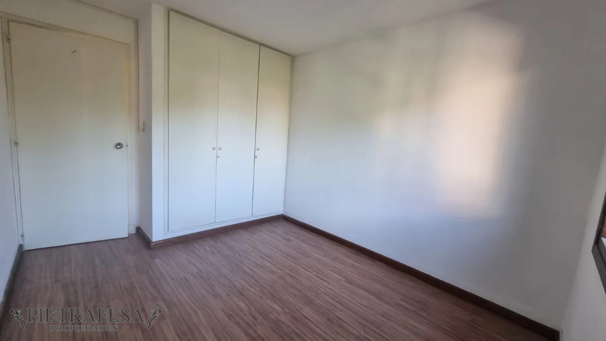 Casa ID.13780 - Casa en venta 3 dormitorios, 3 baños, patio-Carrasco 