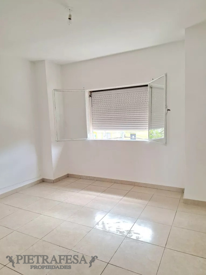 Casa ID.11256 - Casa y local en venta, 3 dormitorios, gaje-Mercado Modelo