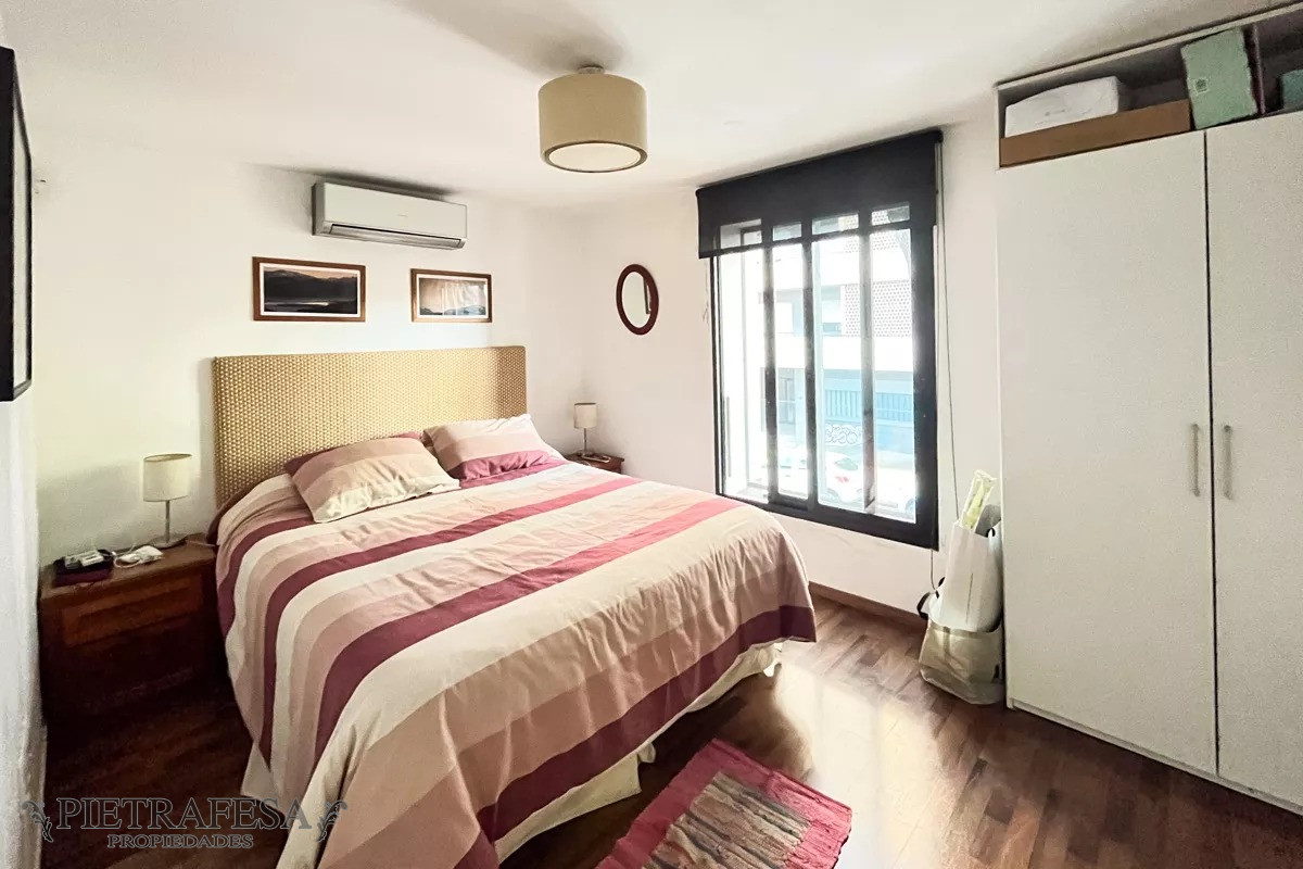 Casa ID.7855 - Casa en venta 3 dormitorios, 2 baños, terraza-Dr. Joaquín Requena-, Parque Rodó