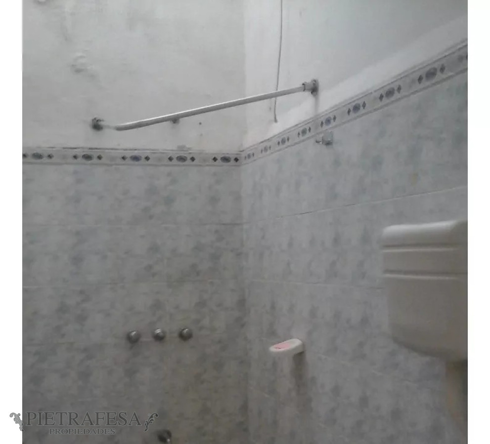 Casa ID.12483 - Casas en venta con renta, 4 dormitorios, cochera-Sayago 