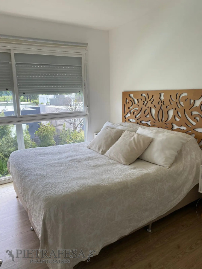 Casa ID.8742 - Casa en venta 4 dormitorios, 3 baños, piscina, cochera-Ciudad de la Costa 