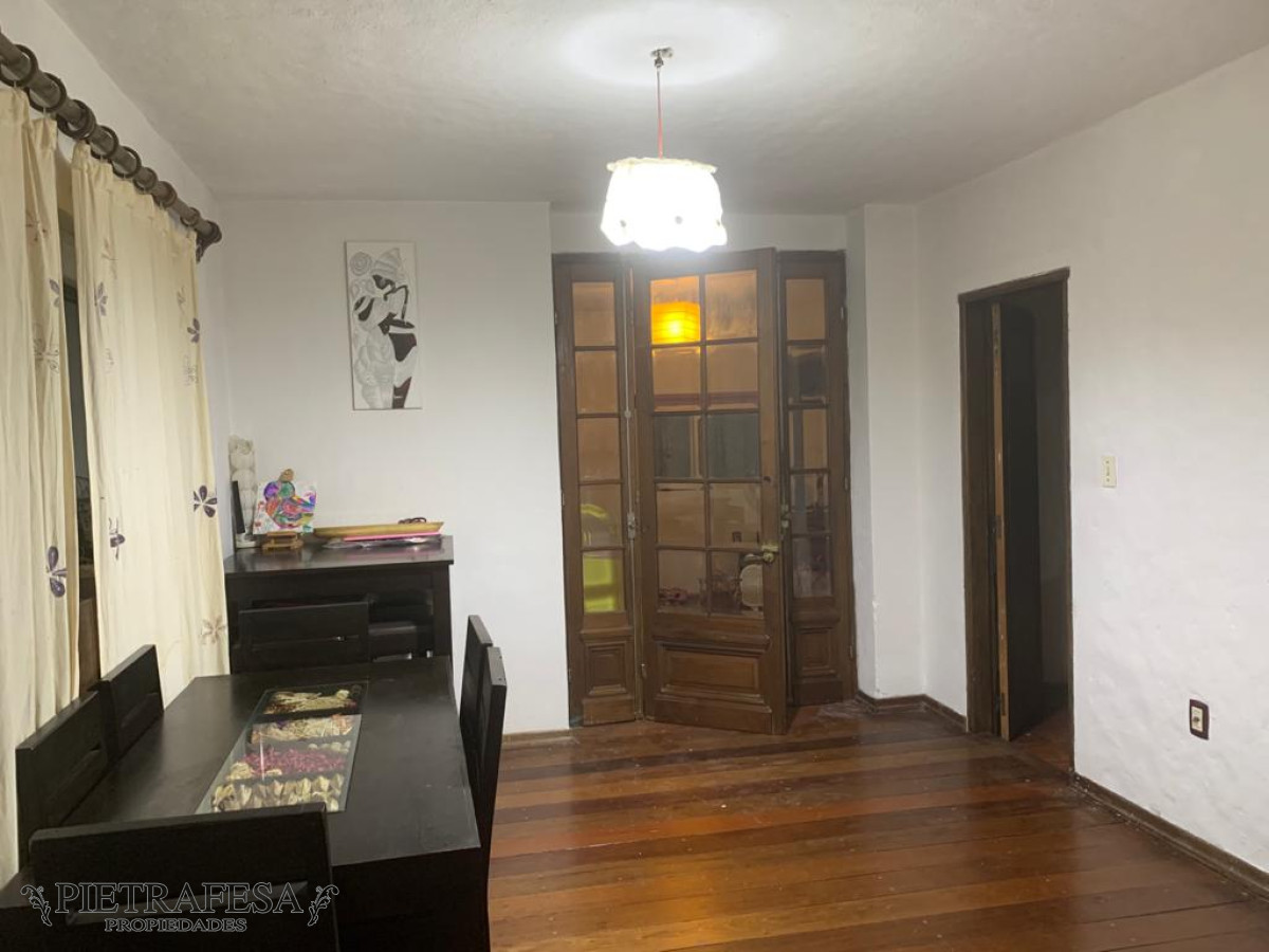Casa ID.9618 - Casa en venta con renta 2 dormitorios, 3 baño, piscina-Carrasco Norte