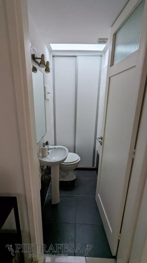 Casa ID.9451 - Casa en venta 3 dormitorios, 2 baños, azotea- Pocitos