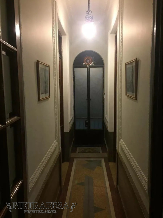 Casa ID.3462 - Casa en venta 6 dormitorios, 3 baños, barbacoa, azotea y Garaje-Cádiz- La Blanqueada