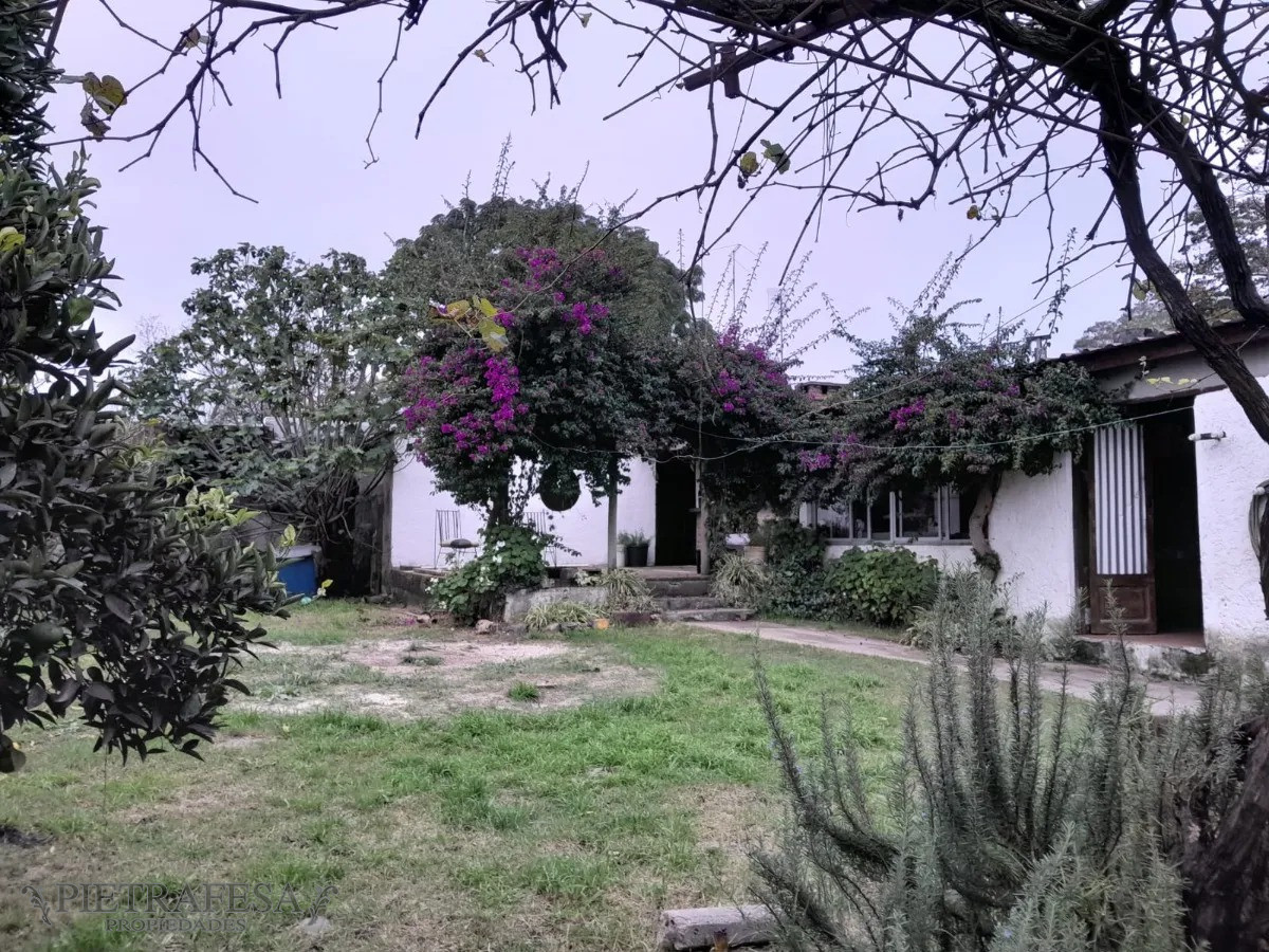 Casa ID.13502 - Casa en venta 3 dormitorios, 3 baños, gje-Colón 