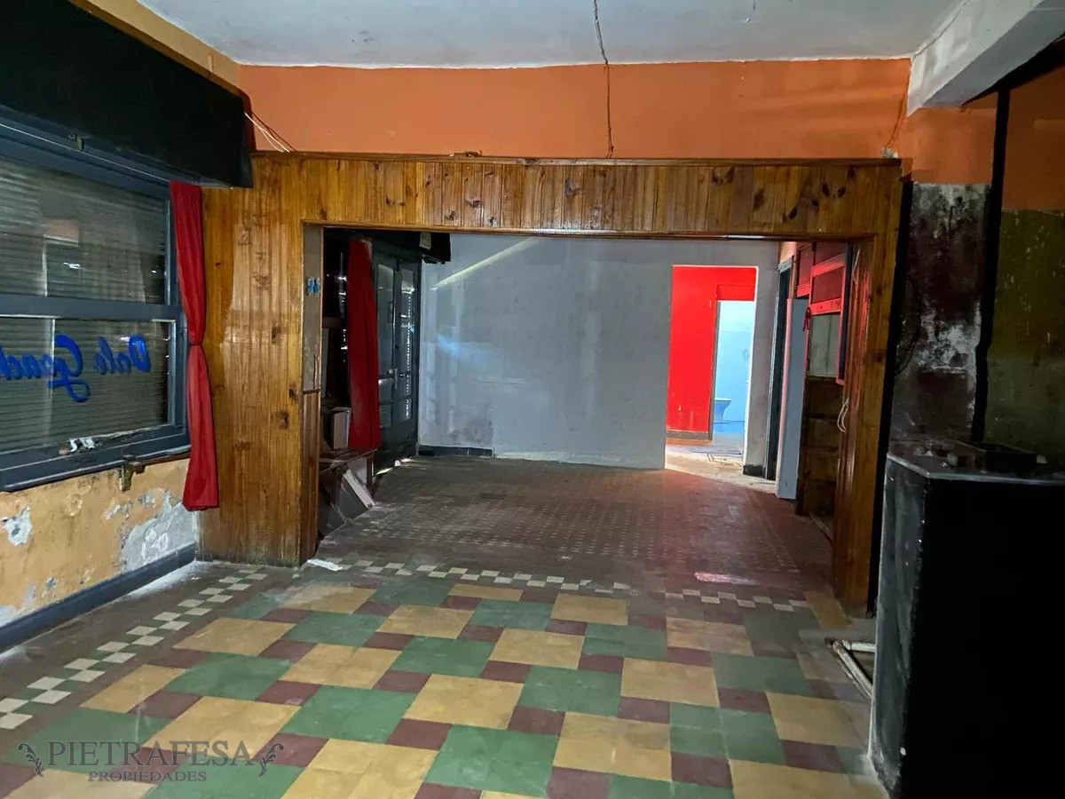Casa ID.12354 - Casa y local a reciclar en venta, 2 dormitorios- La Teja 