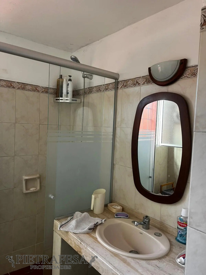 Casa ID.12692 - Casa en venta, 4dormitorios, 2baños, patio, barbacoa, garaje. Pocitos