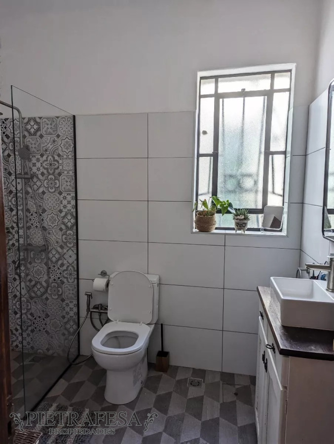 Casa ID.9385 - Casa en venta 2 dormitorios, 1 baño, cochera-Bella Vista