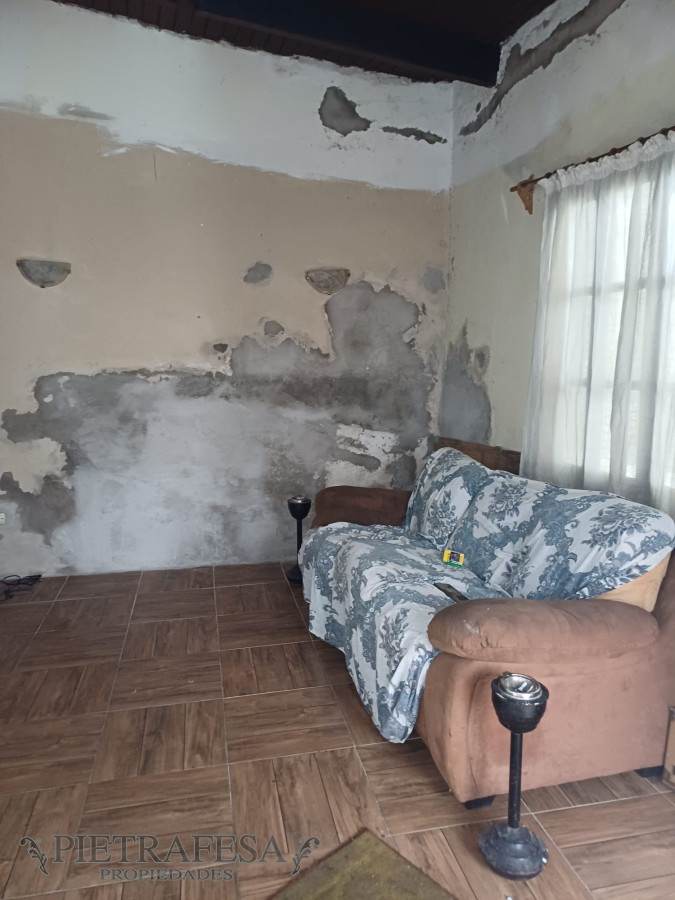 Casa ID.8477 - Casa en venta 2 dormitorios, 1 baño, cochera y fondo-José Serrato- Unión