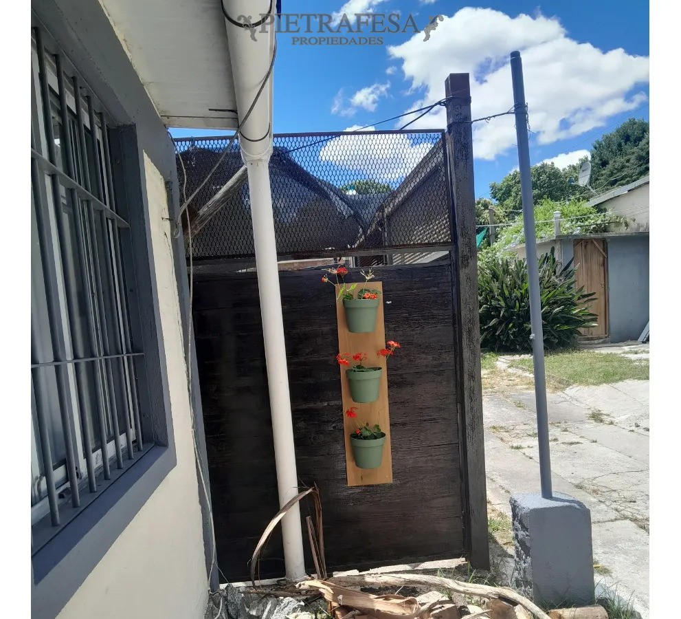 Casa ID.15008 - Casa en venta, 1 dormitorio, 1 baño, patio. Cerrito.