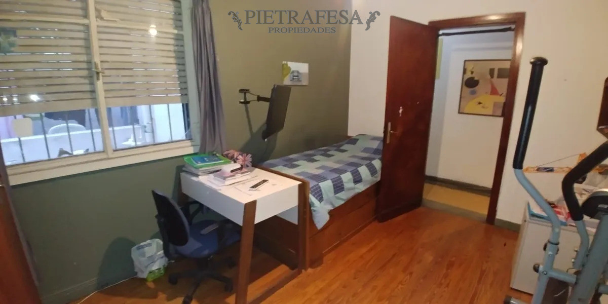 Casa ID.15028 - Casa ph en venta, 3 dormitorios, 2 baños, terraza, garaje, cochera. Atahualpa.