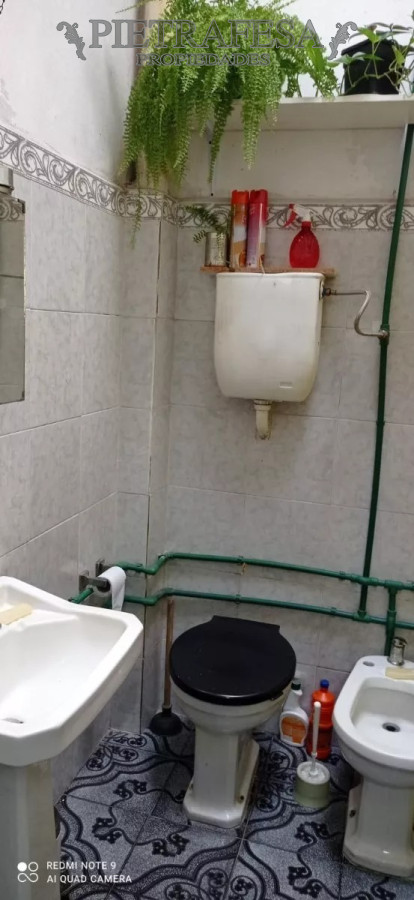 Casa ID.5826 - Casa en venta con renta 2 dormitorios, 2 baños y azotea con parrillero-Juan Arteaga- Cerrito