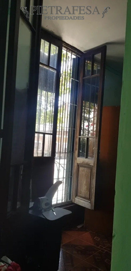 Casa ID.906 - Casa con renta en venta  4 dormitorios 1 baño Guaviyu La Figurita  
