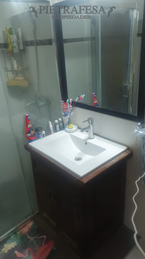 Casa ID.9618 - Casa en venta con renta 2 dormitorios, 3 baño, piscina-Carrasco Norte