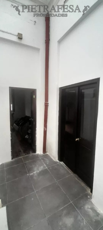 Casa ID.11239 - Casa en venta, 5 dormitorios, 1 baño-Aguada