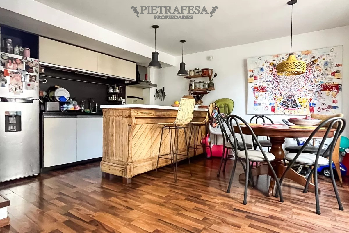 Casa ID.7855 - Casa en venta 3 dormitorios, 2 baños, terraza-Dr. Joaquín Requena-, Parque Rodó