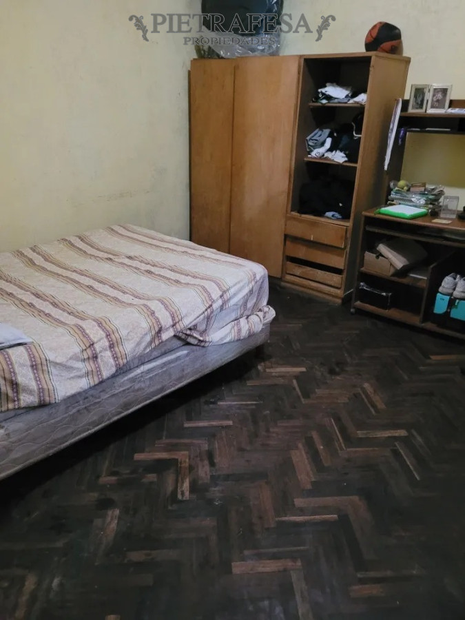 Casa ID.13852 - Casa mas apto ideal renta, 4 dormitorios, 2 baños, cochera-Buceo