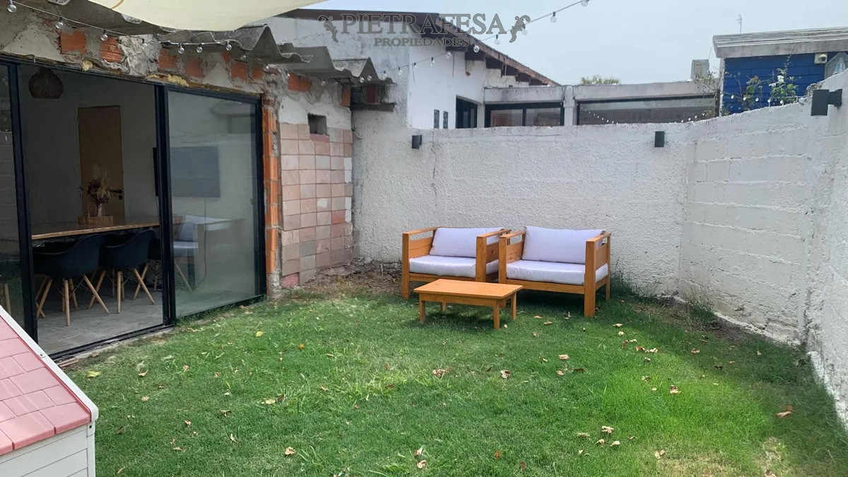 Casa ID.13503 - Casa en venta 1 dormitorios, 2 baños, patio, cochera- Maroñas 