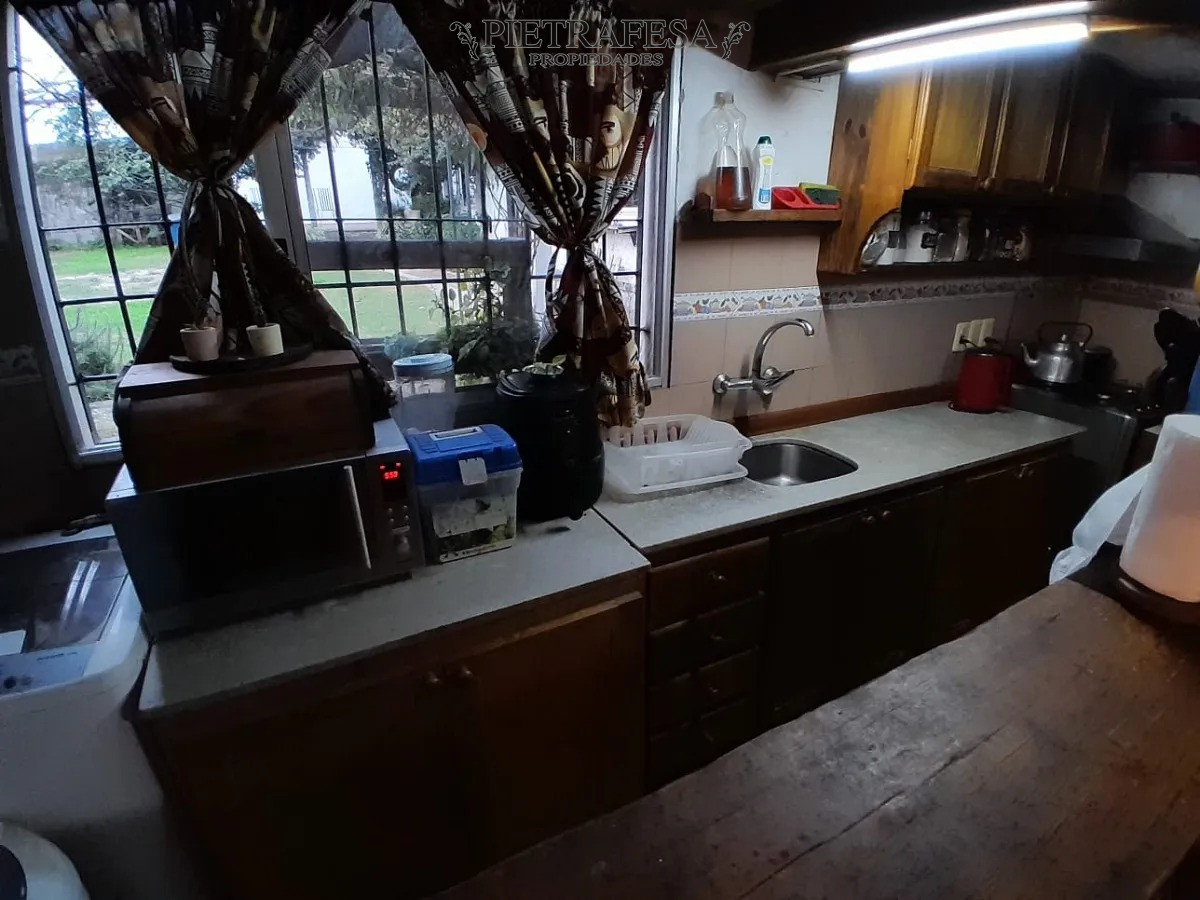 Casa ID.13502 - Casa en venta 3 dormitorios, 3 baños, gje-Colón 