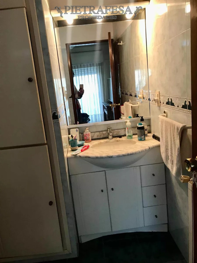 Casa ID.8990 - Casa en venta 3 dormitorios, 3 baños, patio, gje- Buceo