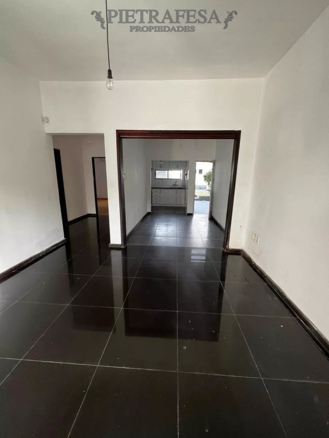 Casa ID.11146 - Casa en venta 2 dormitorios, 2 baño, gje- Malvin