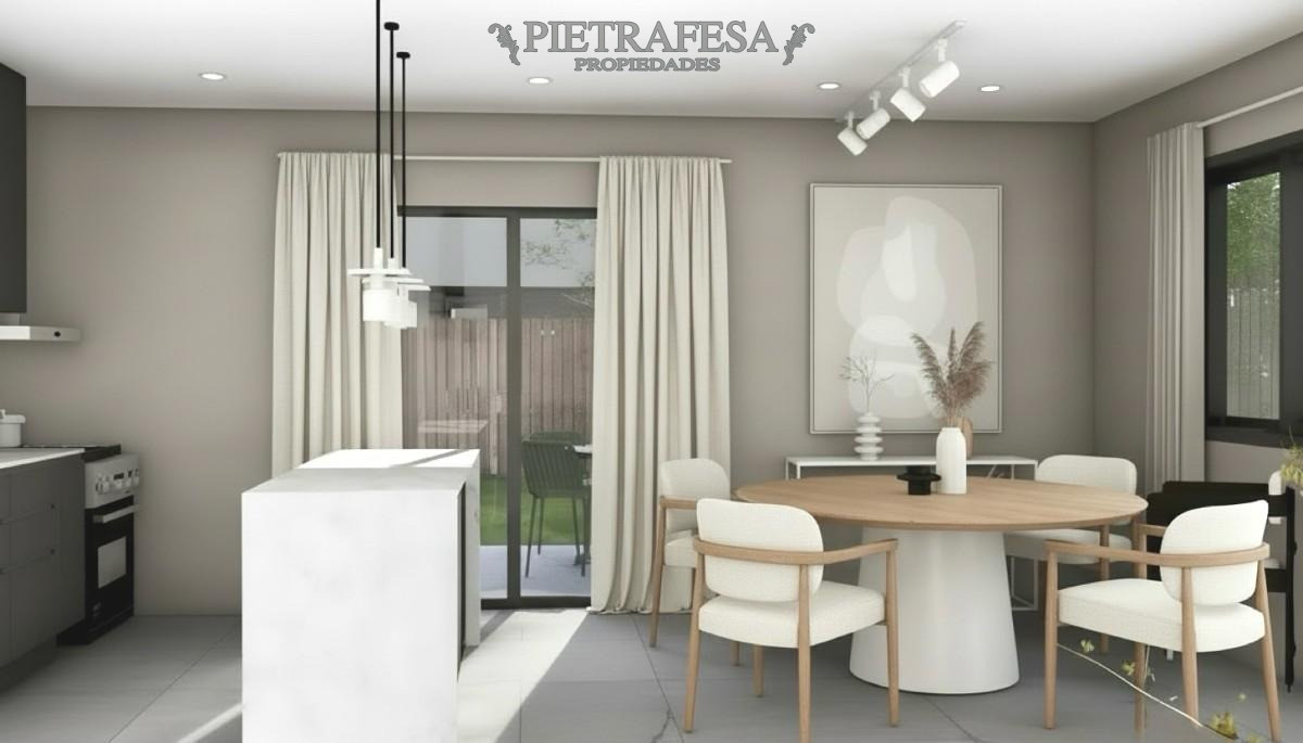 Casa ID.15629 - Casa en venta, 4 dormitorios, 3 baños, patio, cochera. Lagomar.