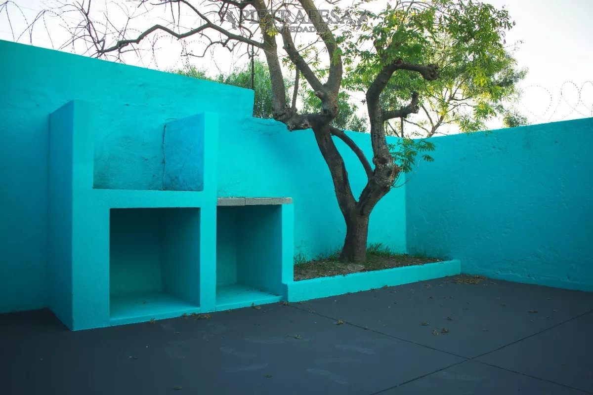 Casa ID.10150 - Casa en venta con renta 2 dormitorios, 1 baño, cochera y patio-Maroñas