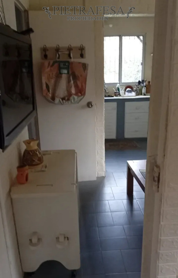 Casa ID.16215 - Casa en alquiler, 2 dormitorios, 1 baño, patio. Carrasco.