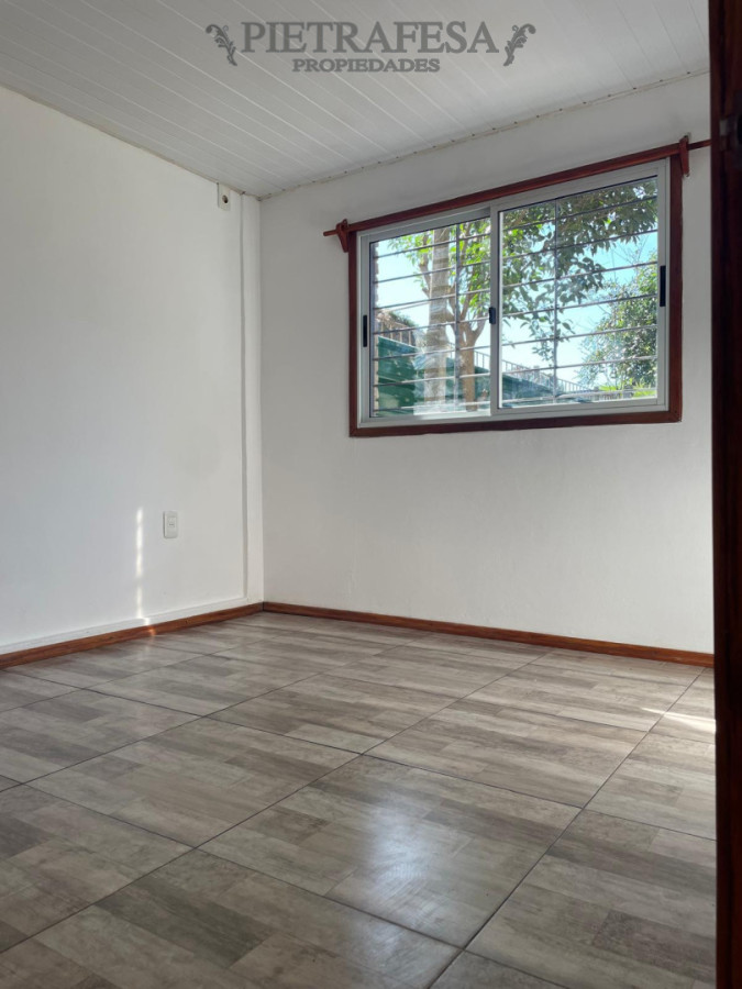 Casa ID.16085 - Cómoda y funcional casa en Paso Carrasco próximo a Av. De las Americas 